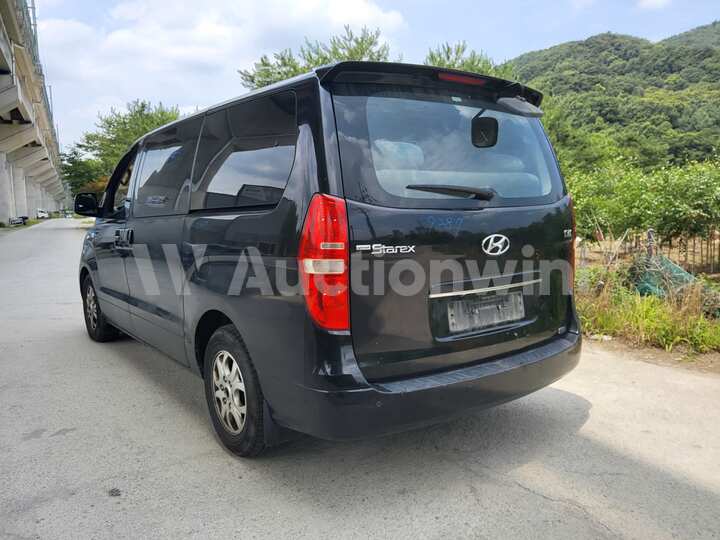 Hyundai Grand Starex 2011 — 3