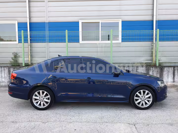 Volkswagen New Jetta 2013 — 4