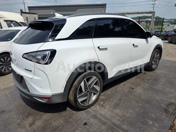 Hyundai NEXO 2022 — 5