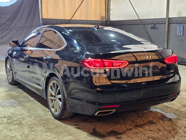 Hyundai Aslan 2016 — 3