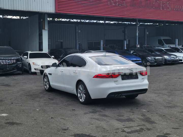 Jaguar XF 2018 — 4
