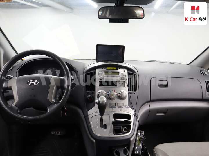 Hyundai Grand Starex 2011 — 3