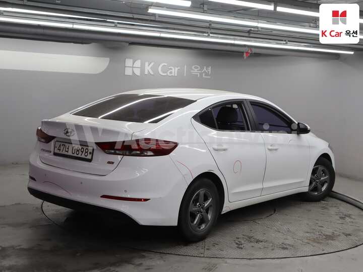 Hyundai Avante AD 2016 — 2