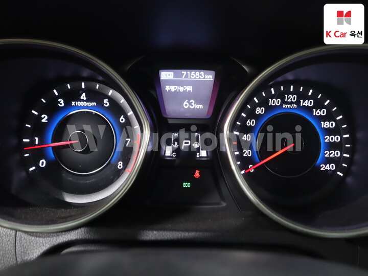 Hyundai Avante MD 2011 — 5