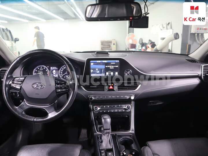 Hyundai Grandeur IG 2019 — 3