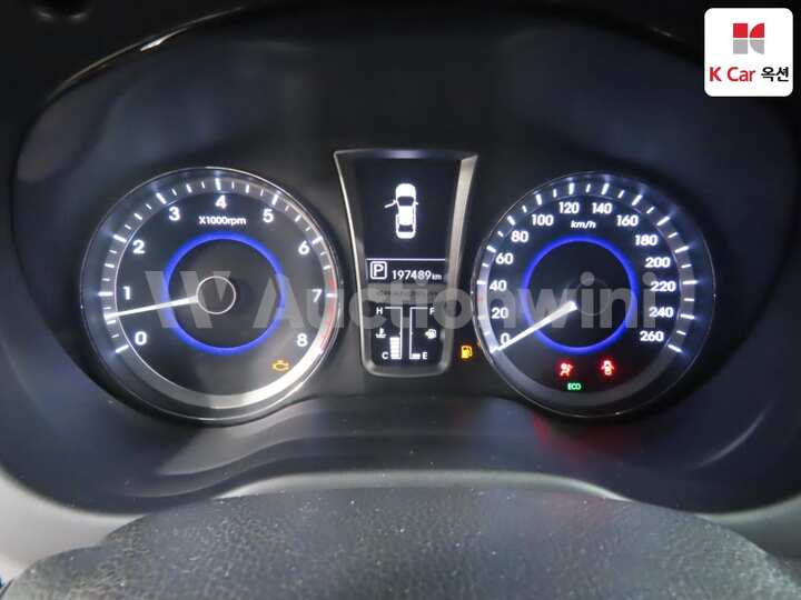 Hyundai Grandeur HG 2011 — 5
