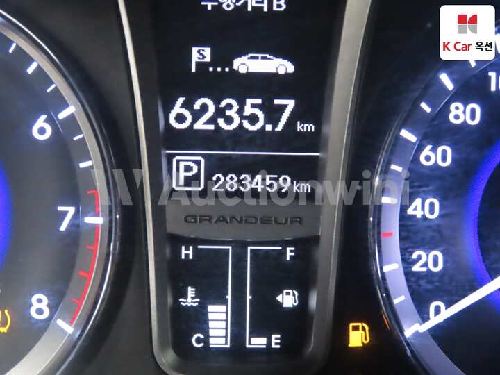 Hyundai Grandeur HG 2011 — 4
