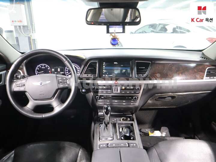 Hyundai Genesis DH 2016 — 3