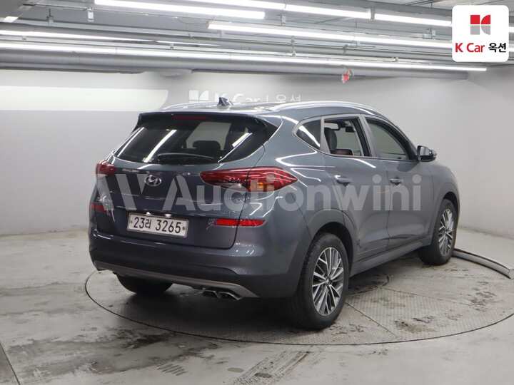 Hyundai Tuscon NX4 2019 — 2