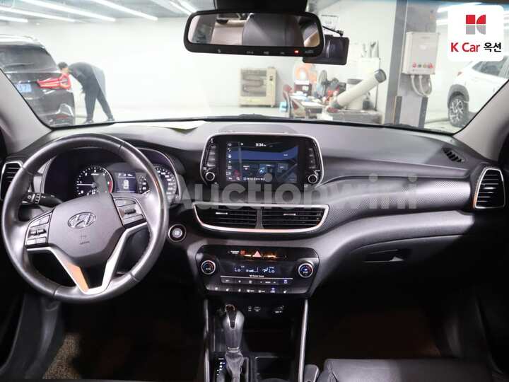 Hyundai Tuscon NX4 2019 — 3