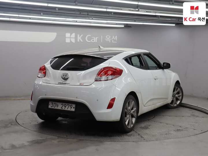 Hyundai The New Veloster 2015 — 2