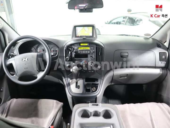 Hyundai Grand Starex 2011 — 3