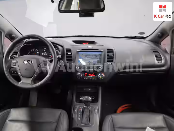 Kia K3 2015 — 3
