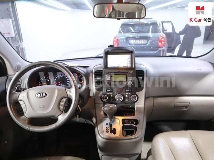 Kia Carnival R 2013 — 3