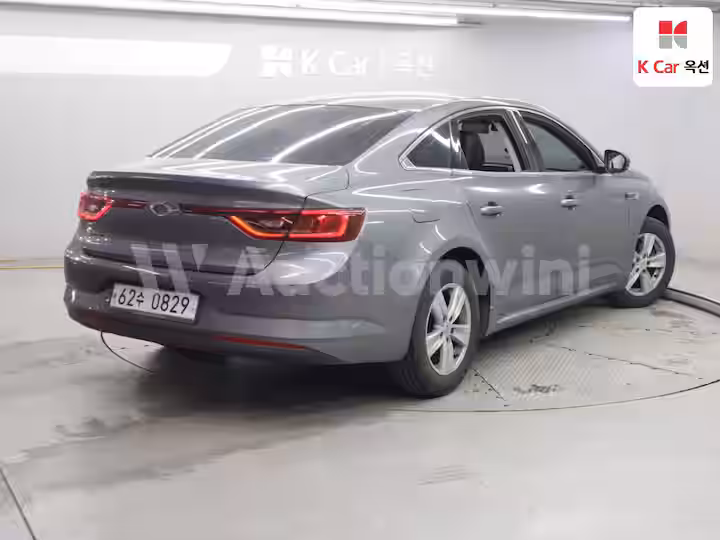 Renault SM6 2016 — 2