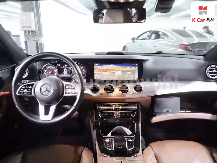 Mercedes Benz E Class W213 2019 — 3