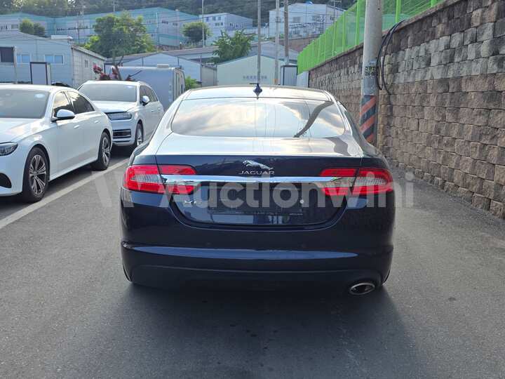 Jaguar XF 2015 — 5