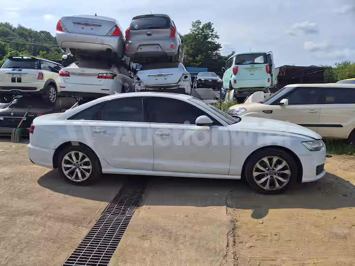 Audi New A6 2016 — 3
