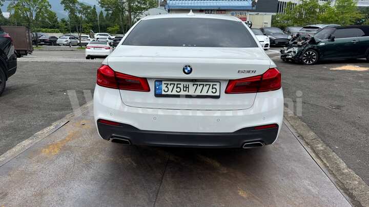 BMW 5 Series G30 2018 — 4