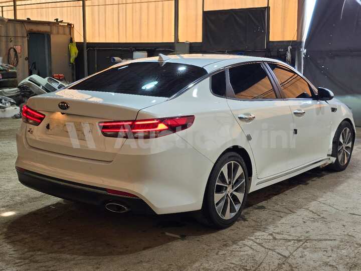 Kia K5 2nd Gen 2017 — 5