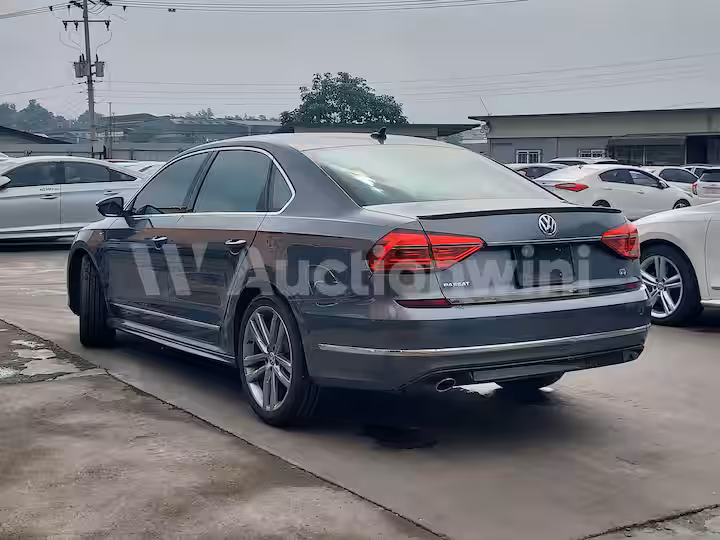 Volkswagen Passat 2016 — 3