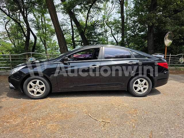 Hyundai YF Sonata 2014 — 3