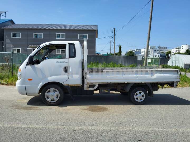 Kia Bongo3 King Cab 2010 — 2
