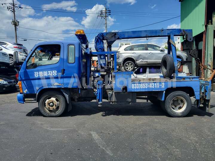 Hyundai Mighty Wrecker 2001 — 2