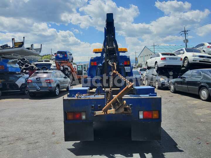 Hyundai Mighty Wrecker 2001 — 4
