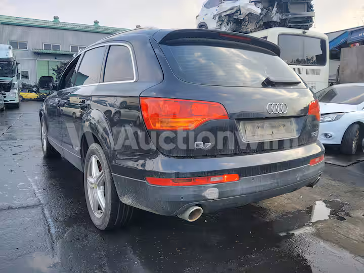 Audi Q7 2009 — 4