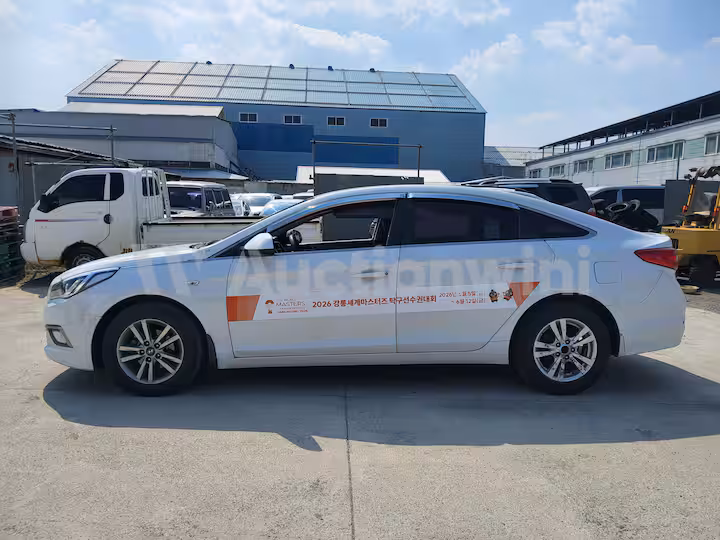 Hyundai LF Sonata 2018 — 3