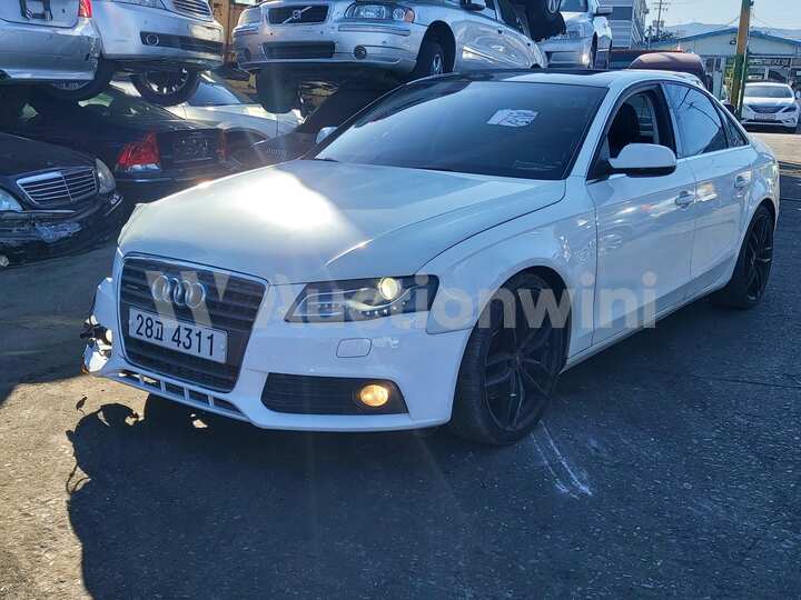 Audi A4 2010 — 2