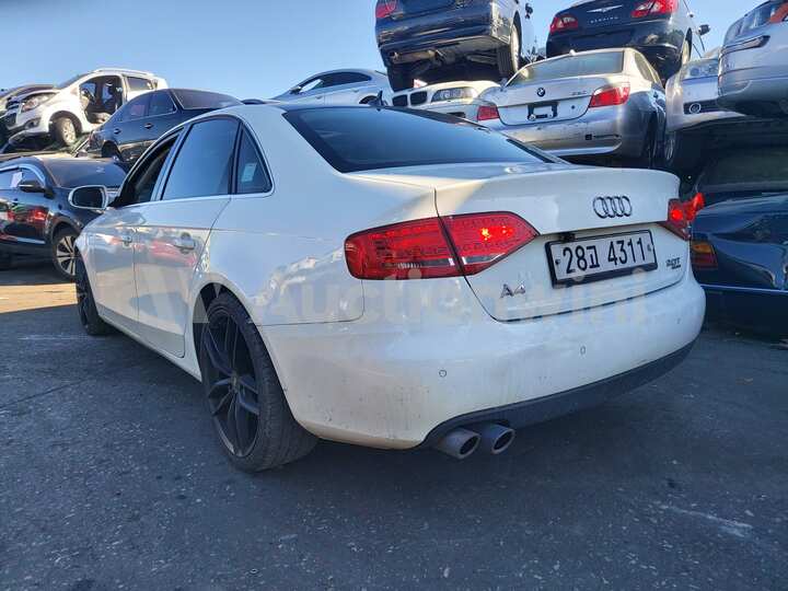Audi A4 2010 — 4