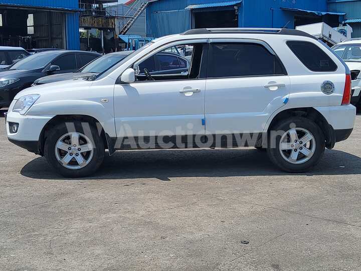 Kia New Sportage 2009 — 2
