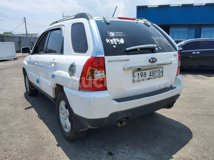 Kia New Sportage 2009 — 3