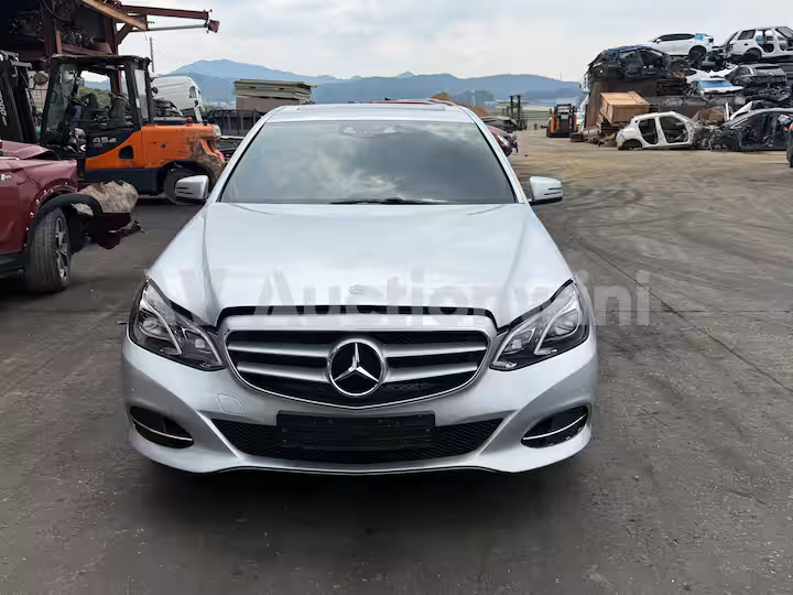 Mercedes Benz E Class W212 2016 — 2