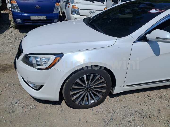 Kia K7 2013 — 2
