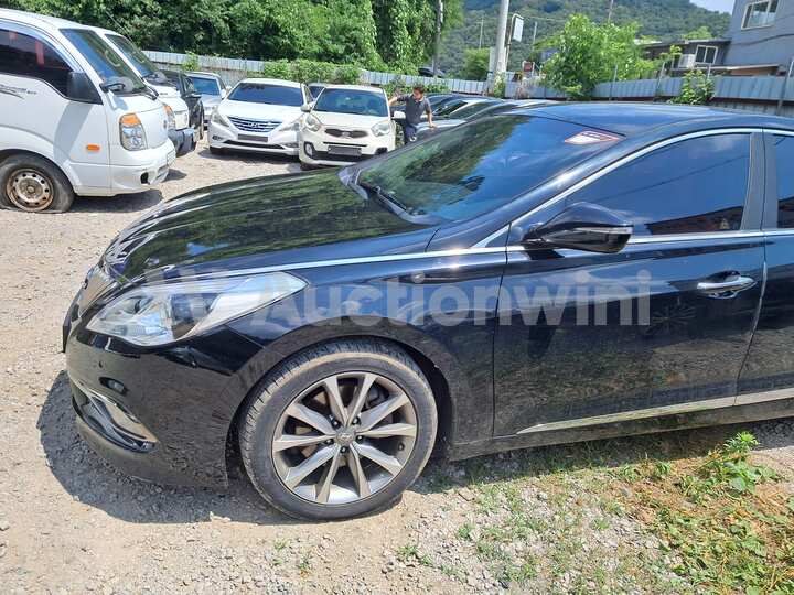 Hyundai Grandeur HG 2015 — 3
