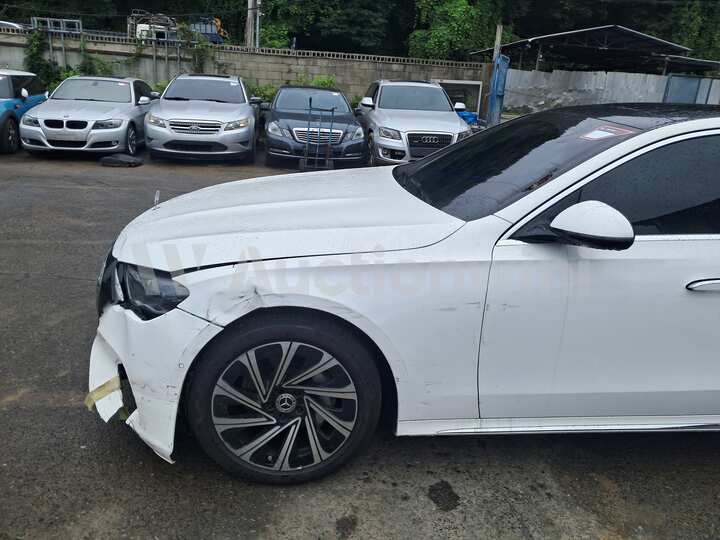 Mercedes Benz E Class 2026 — 2