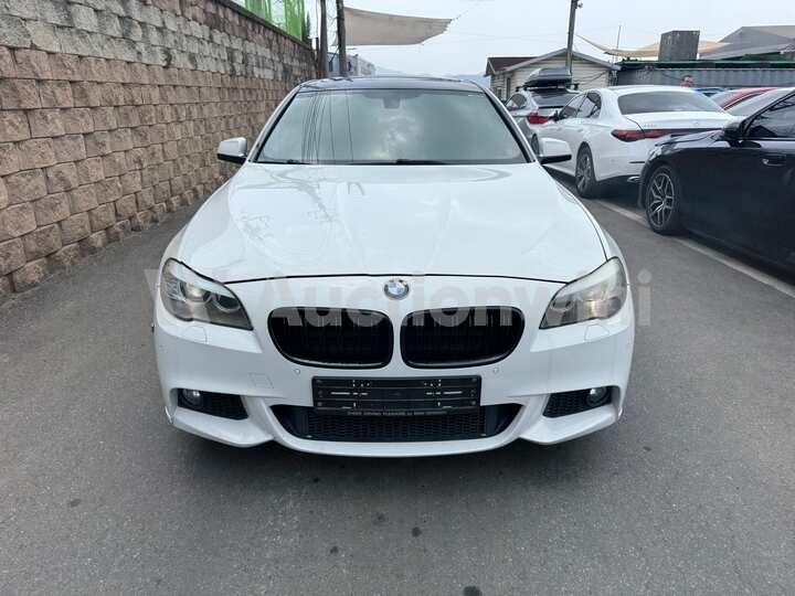 BMW 5 Series (F10) 2013 — 2