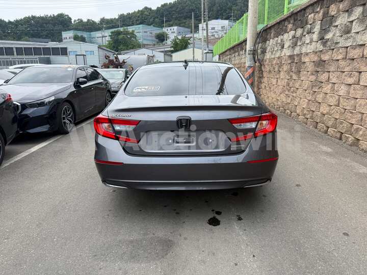 Honda Accord Hybrid 2019 — 5