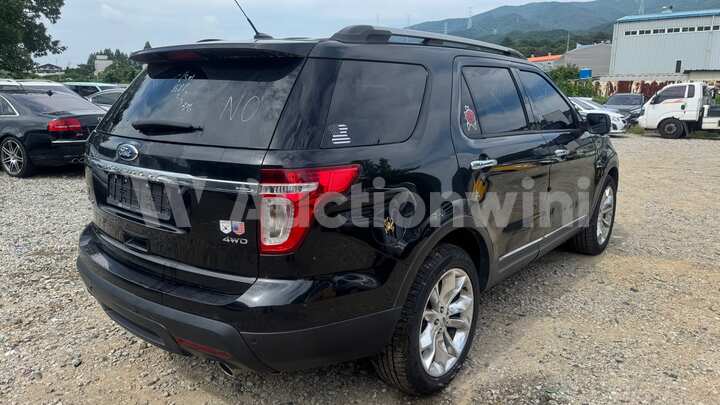 Ford Explorer 2015 — 5