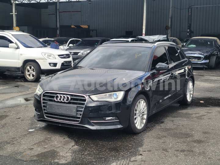 Audi A3 2015 — 2