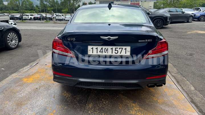 Genesis G70 2018 — 4