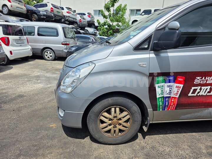 Hyundai Grand Starex 2017 — 3