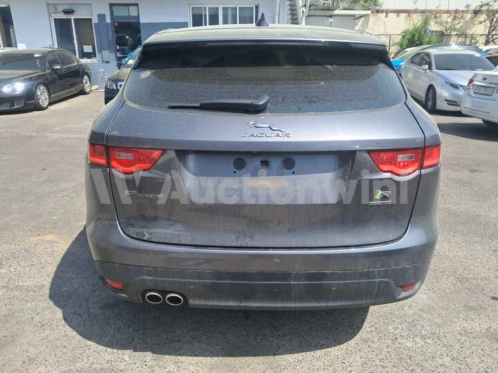 Jaguar F-pace 2018 — 4