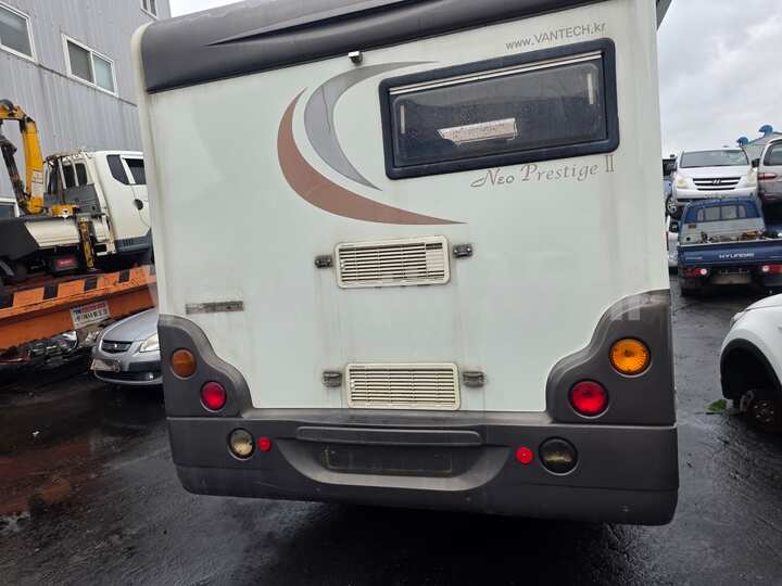 Hyundai CAMPING CAR 2011 — 4