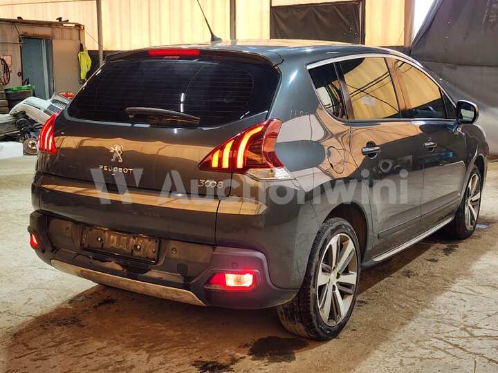 Peugeot 3008 2015 — 4