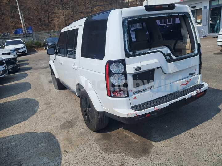 Land Rover Discovery 4 2015 — 3