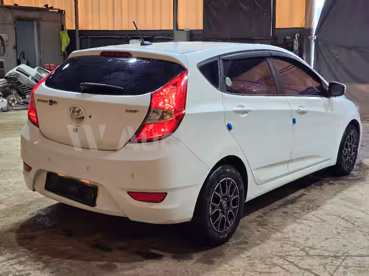 Hyundai Accent(New) 2012 — 5